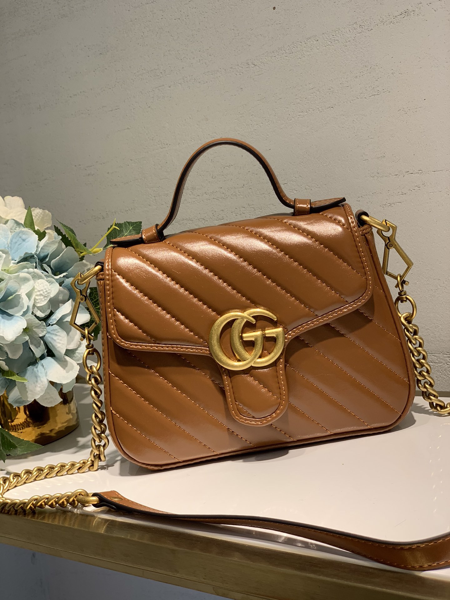 Scarlet Crossbody