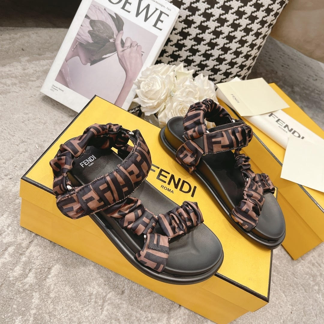 Brooke Size 7