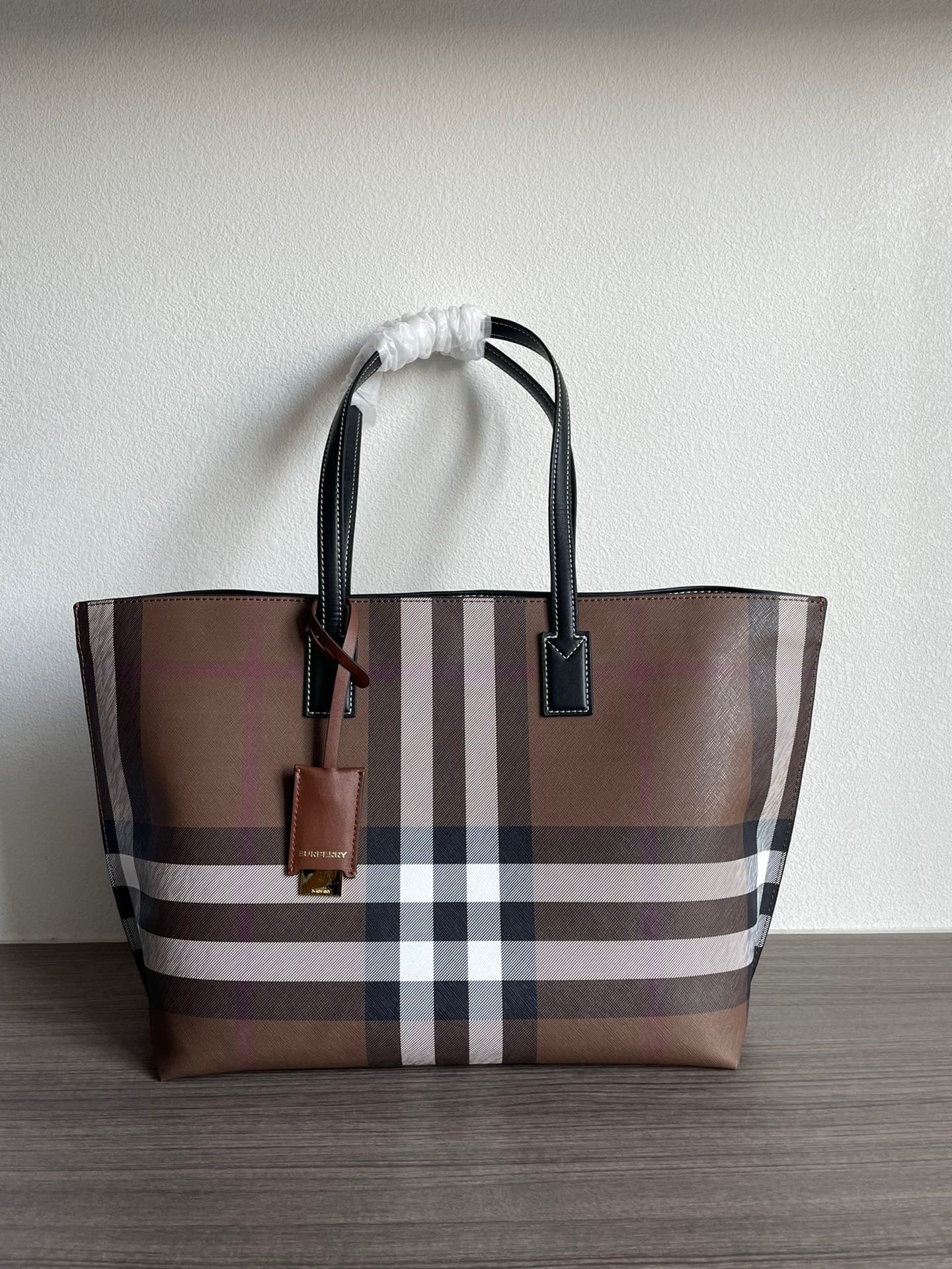 Genesia Bag
