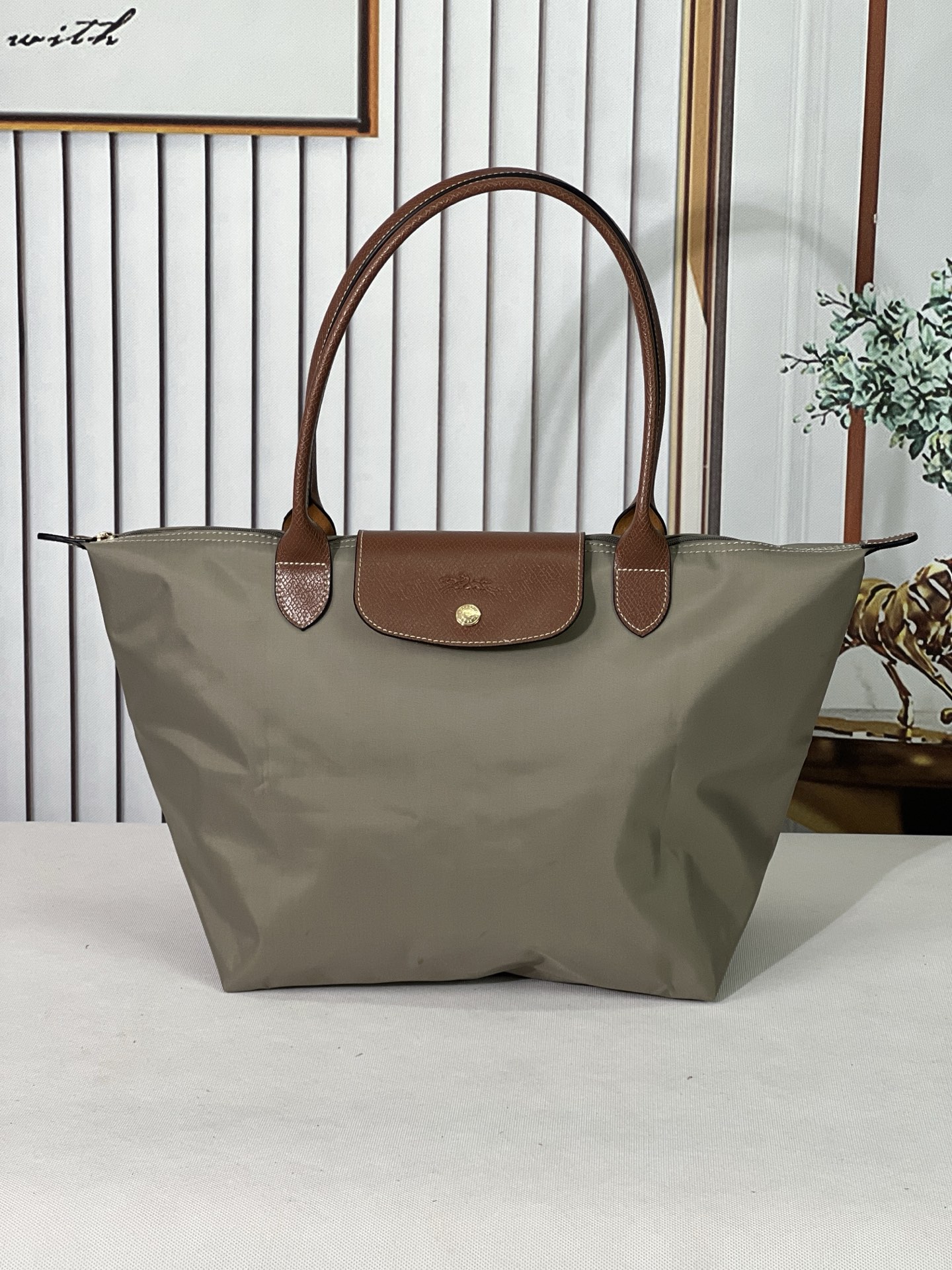 Longchamp