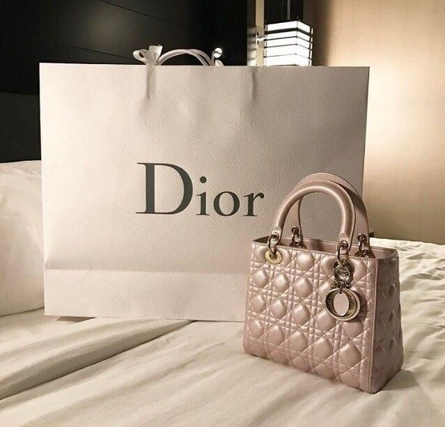 CD HANDBAGS