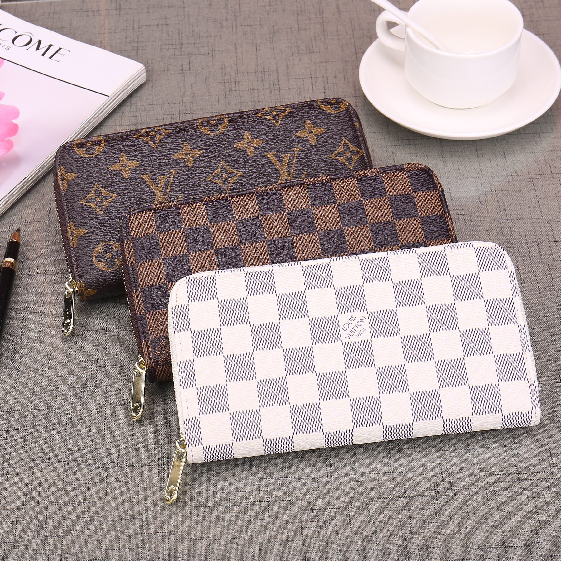 Wallet & Clutch