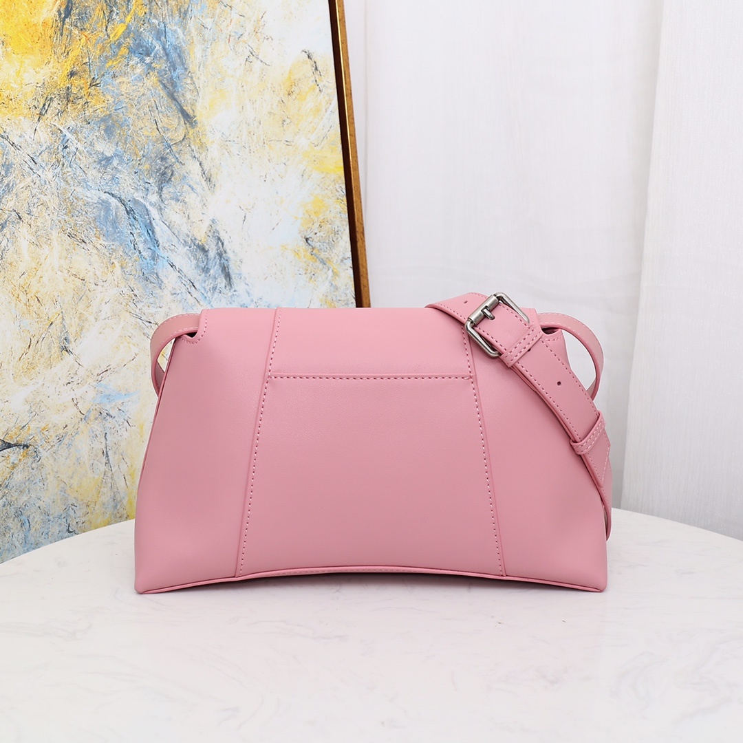 Balenciaga BB01__100