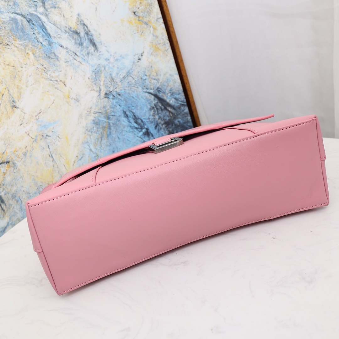 Balenciaga BB01__100
