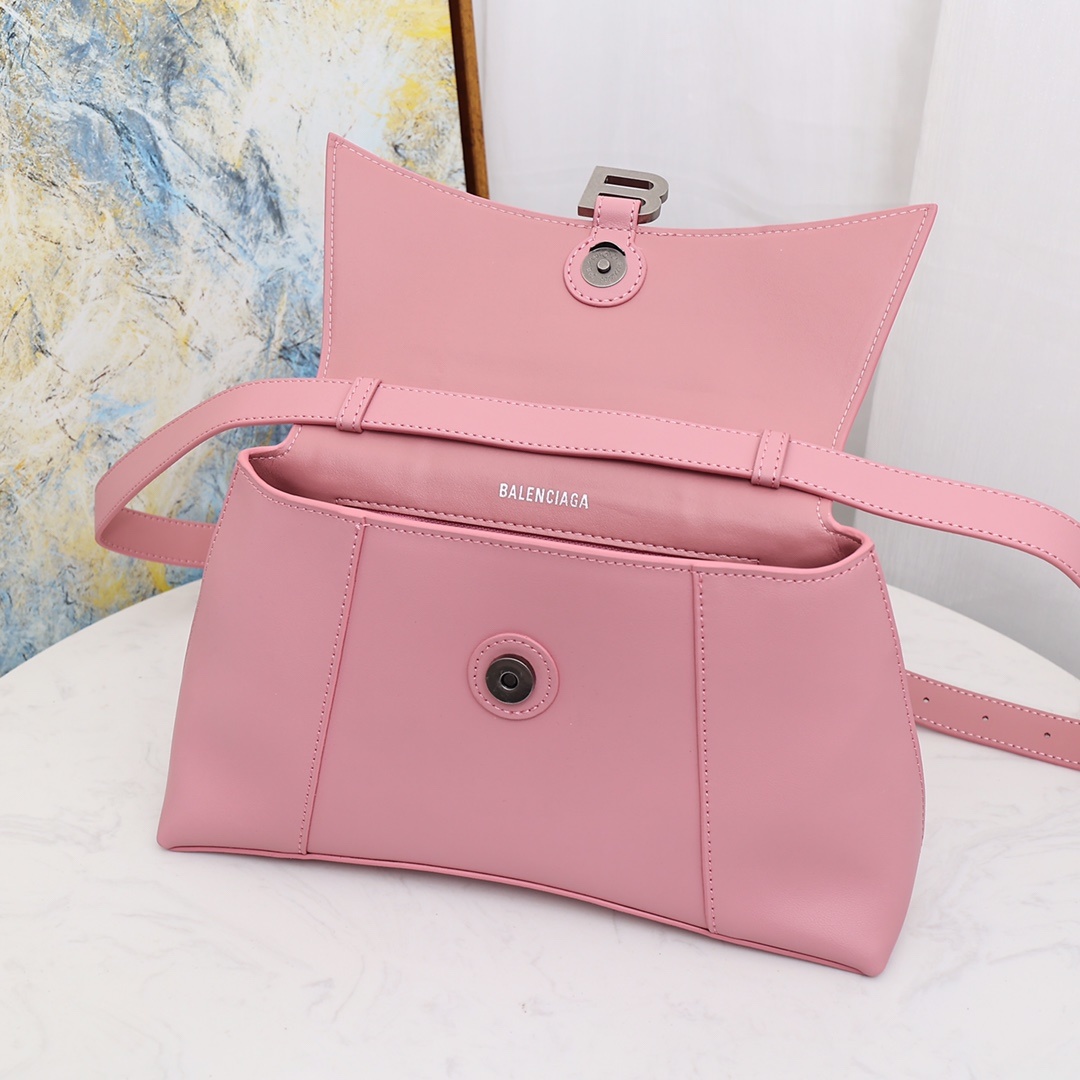 Balenciaga BB01__100