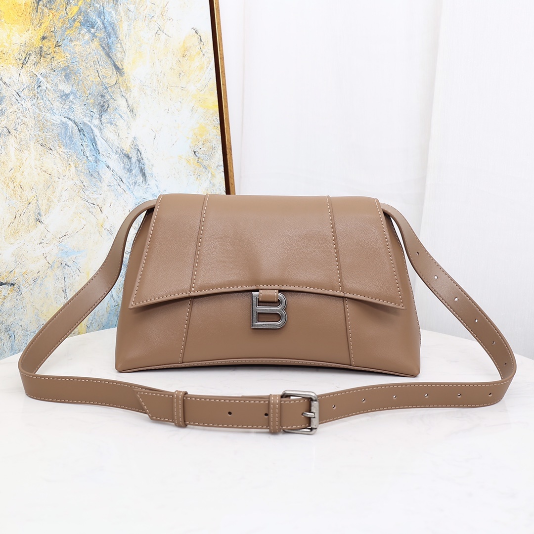 Balenciaga BB01__100