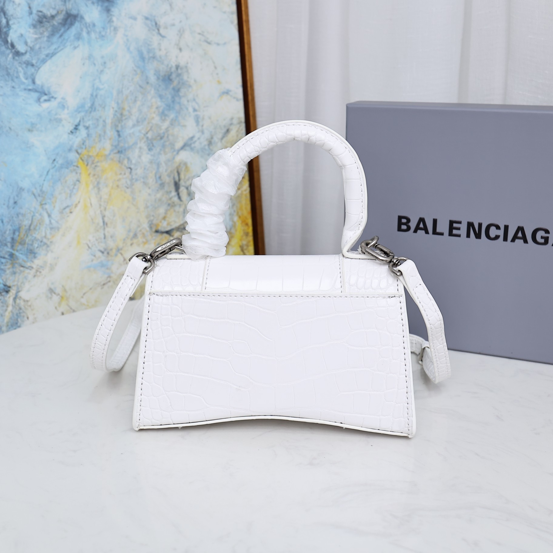 Balenciaga BB02