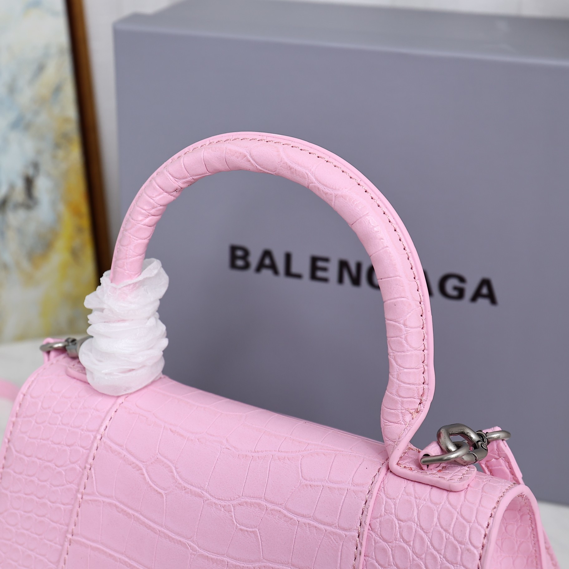 Balenciaga BB02