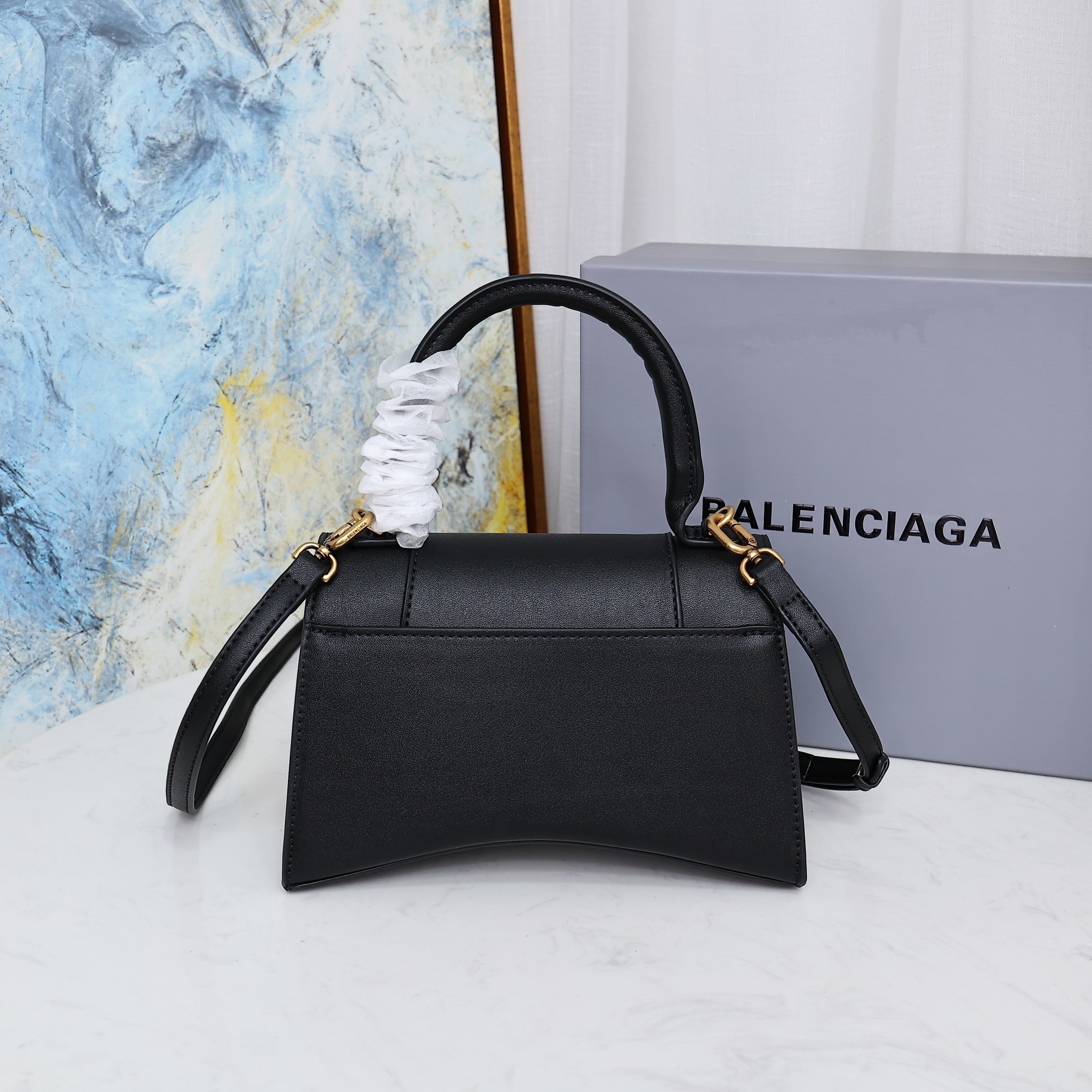 Balenciaga BB02