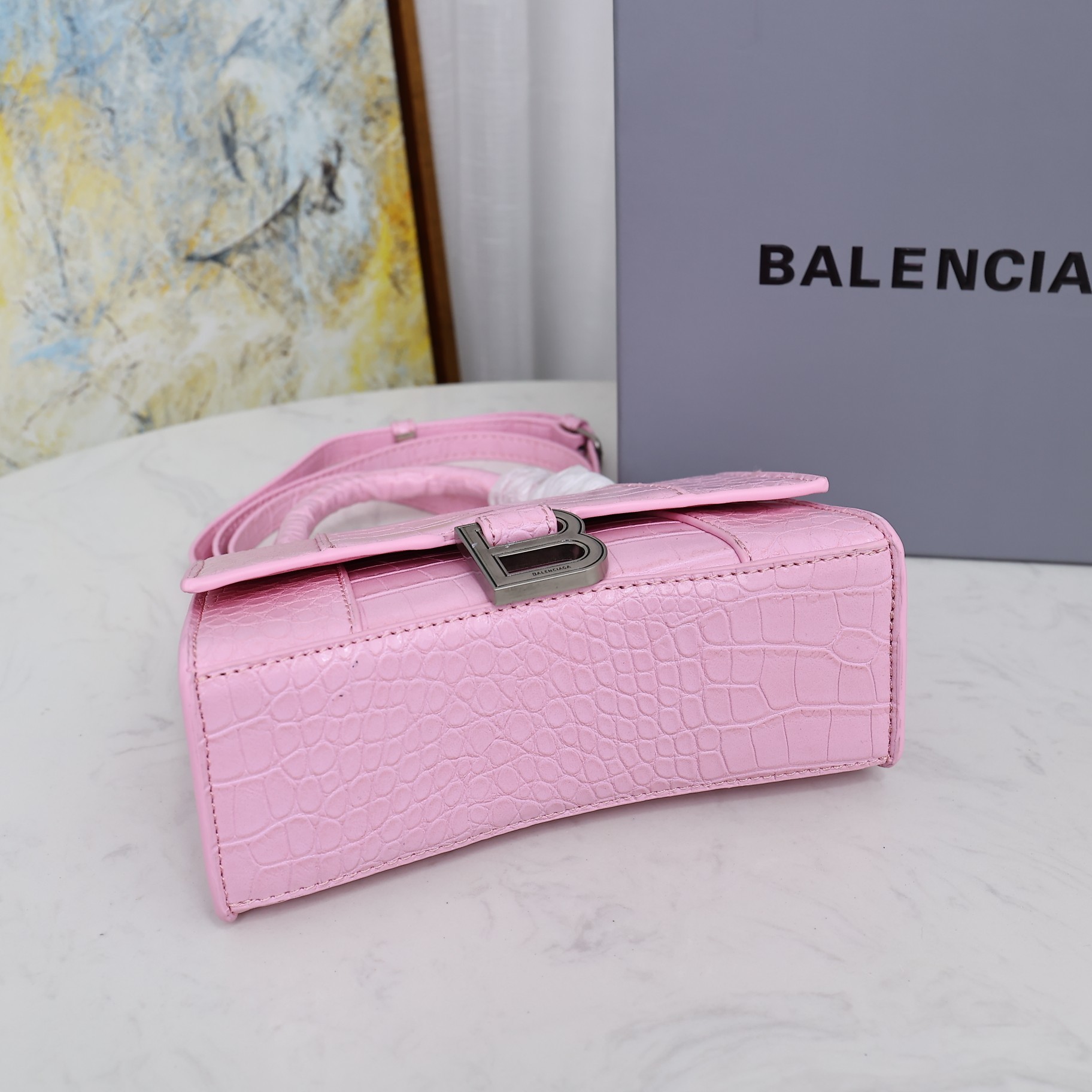Balenciaga BB02