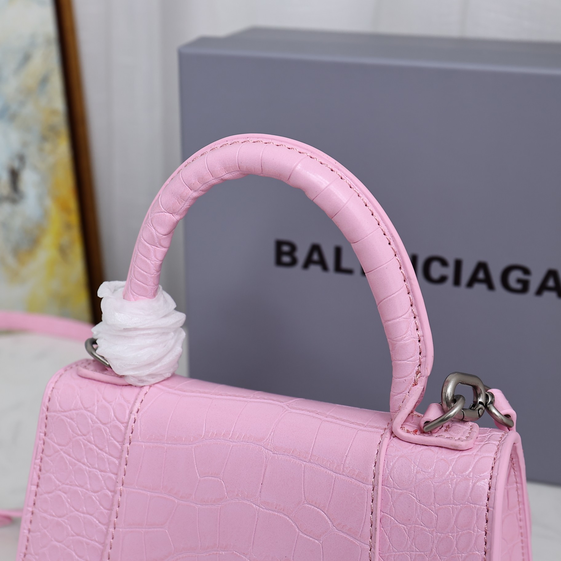 Balenciaga BB02