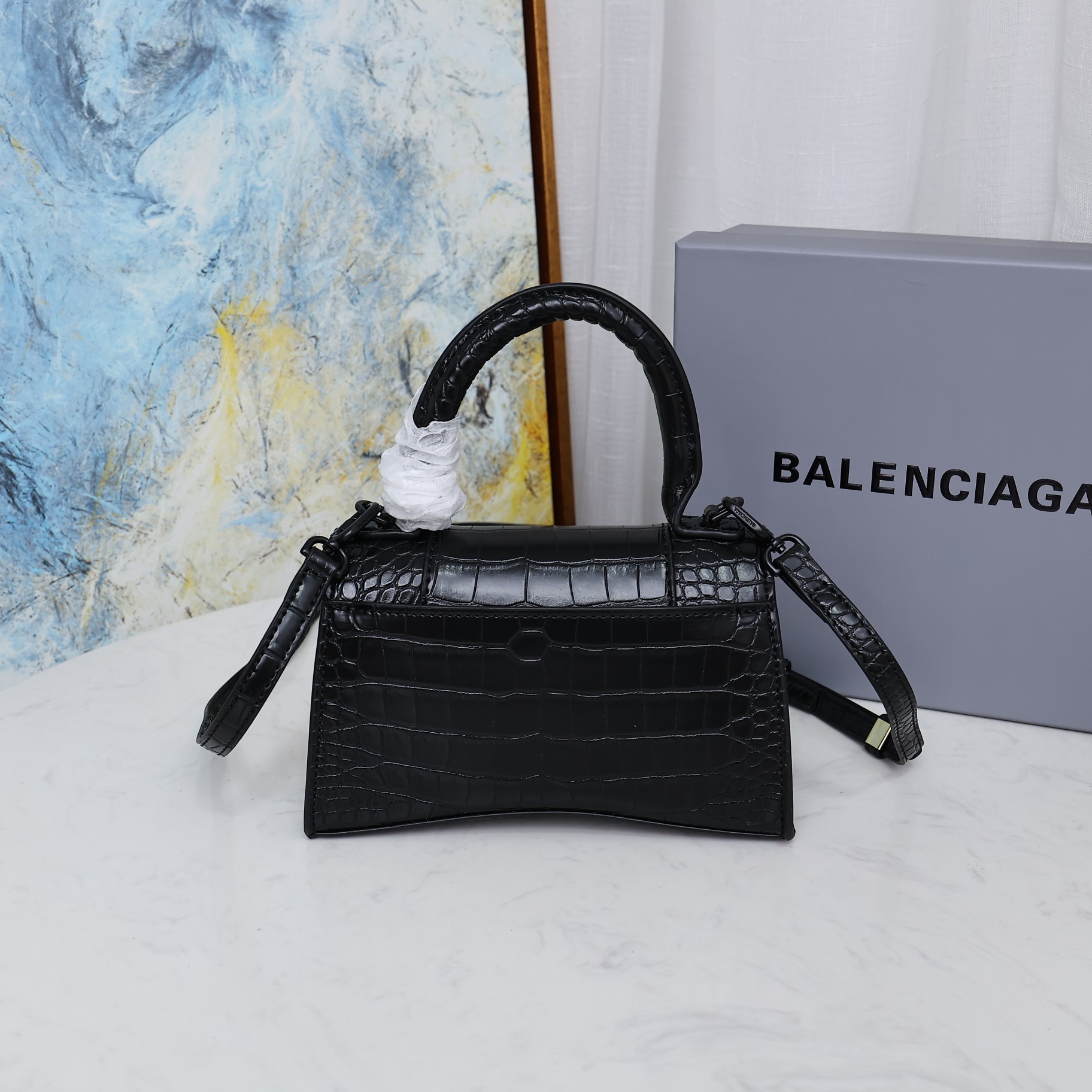 Balenciaga BB02