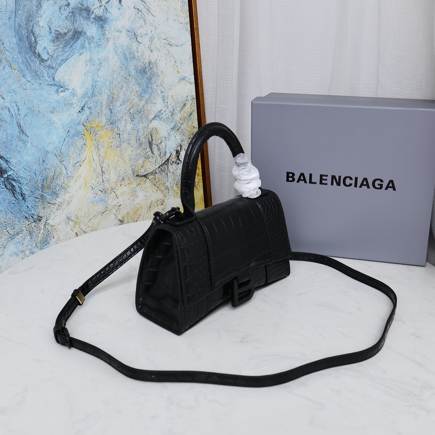 Balenciaga BB02