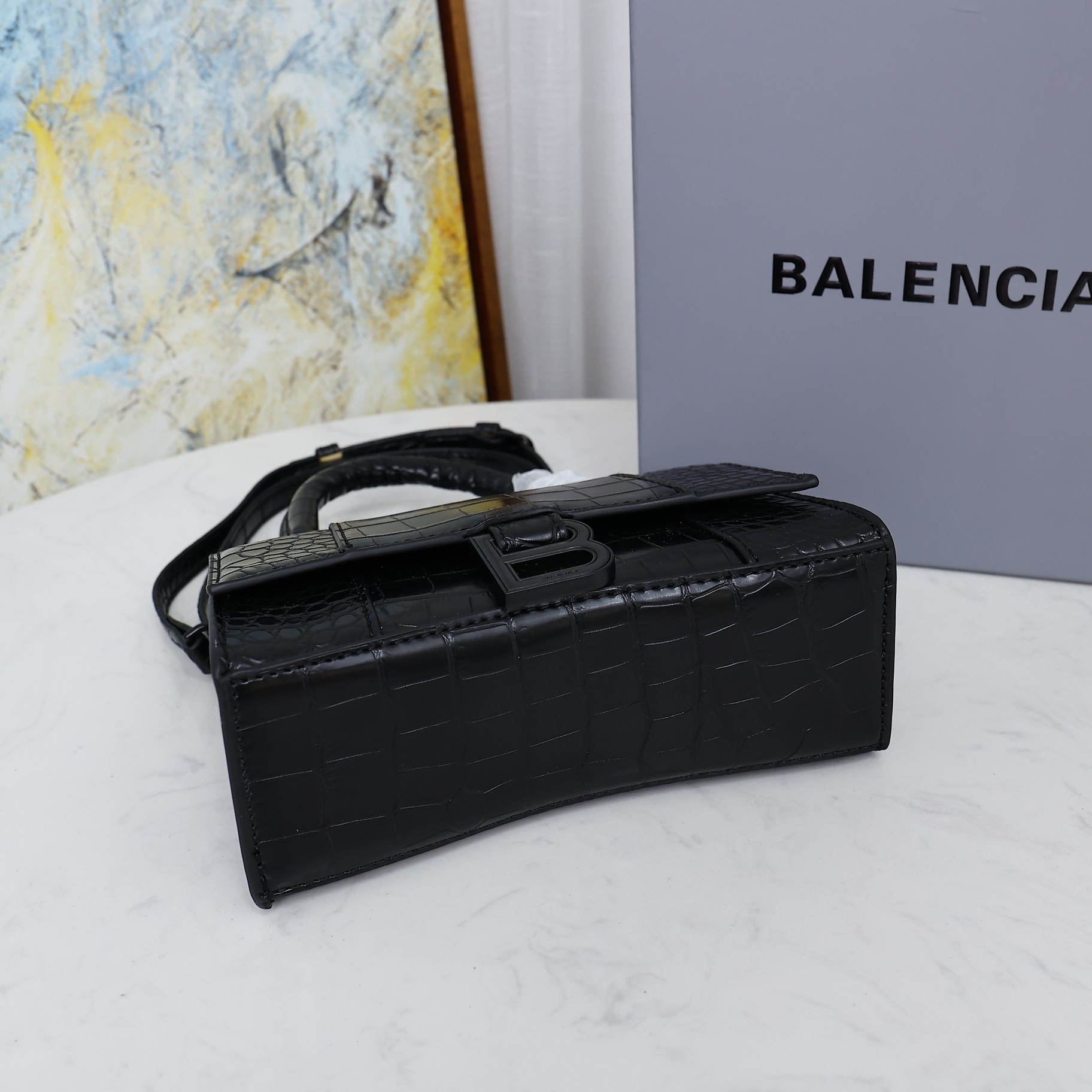 Balenciaga BB02