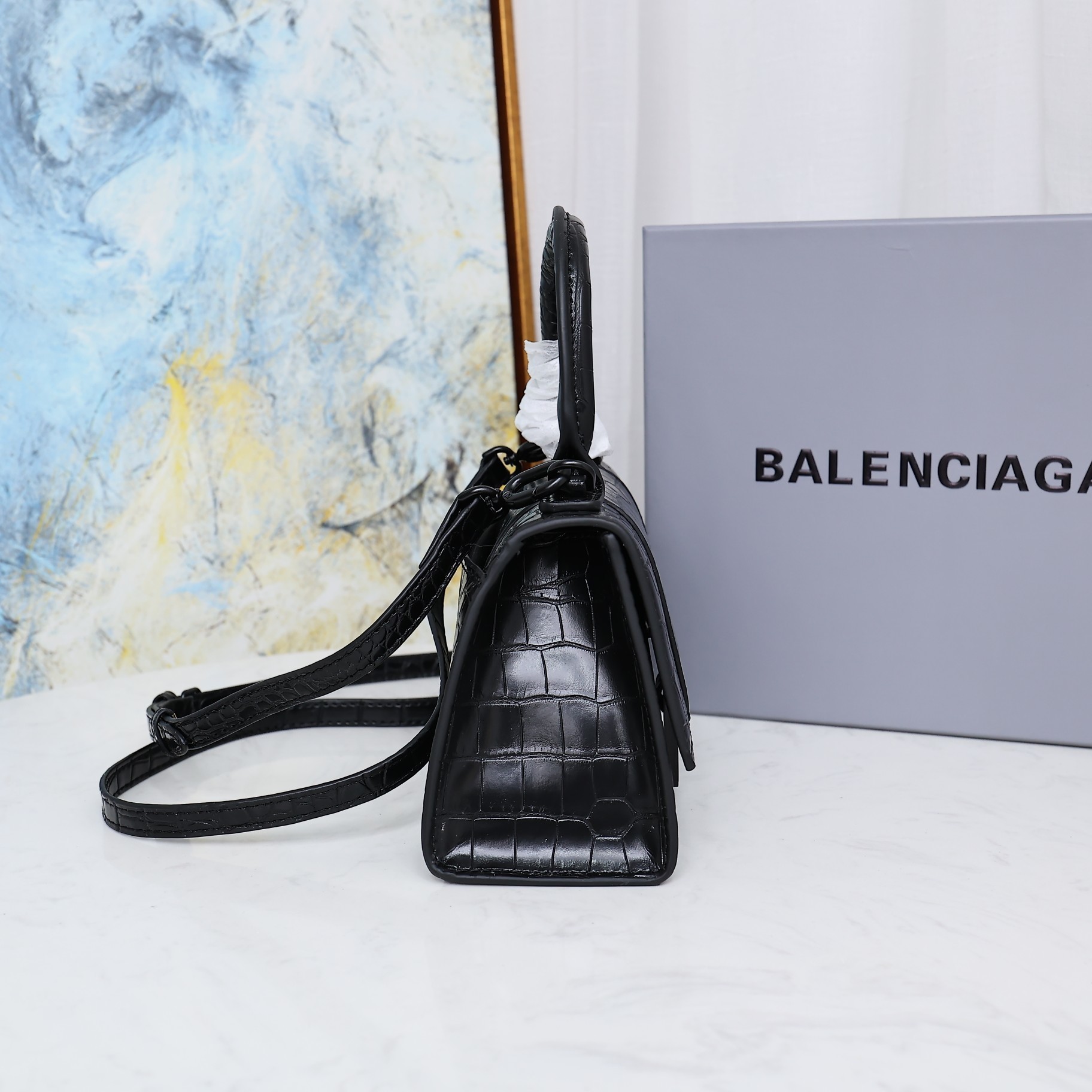 Balenciaga BB02