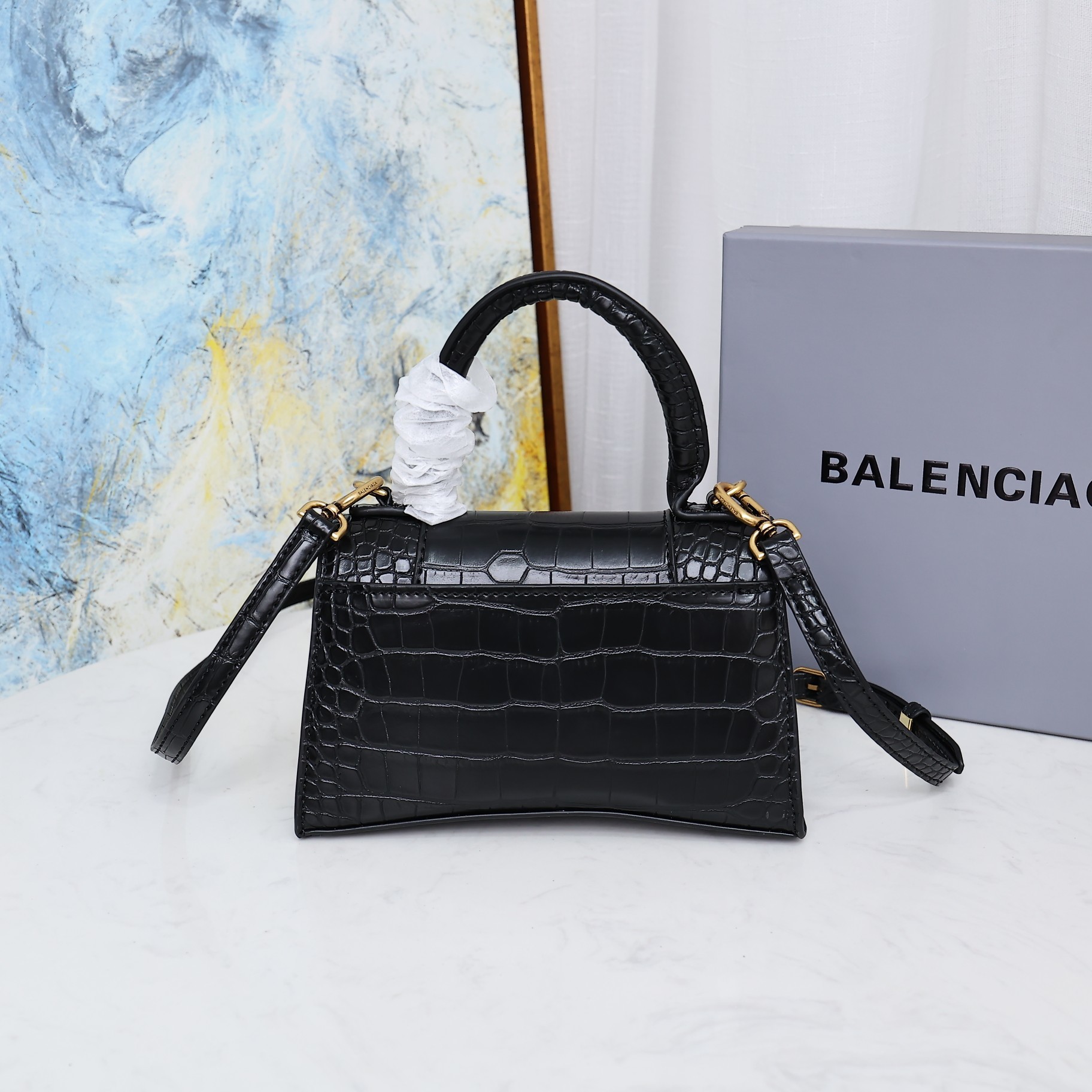 Balenciaga BB02