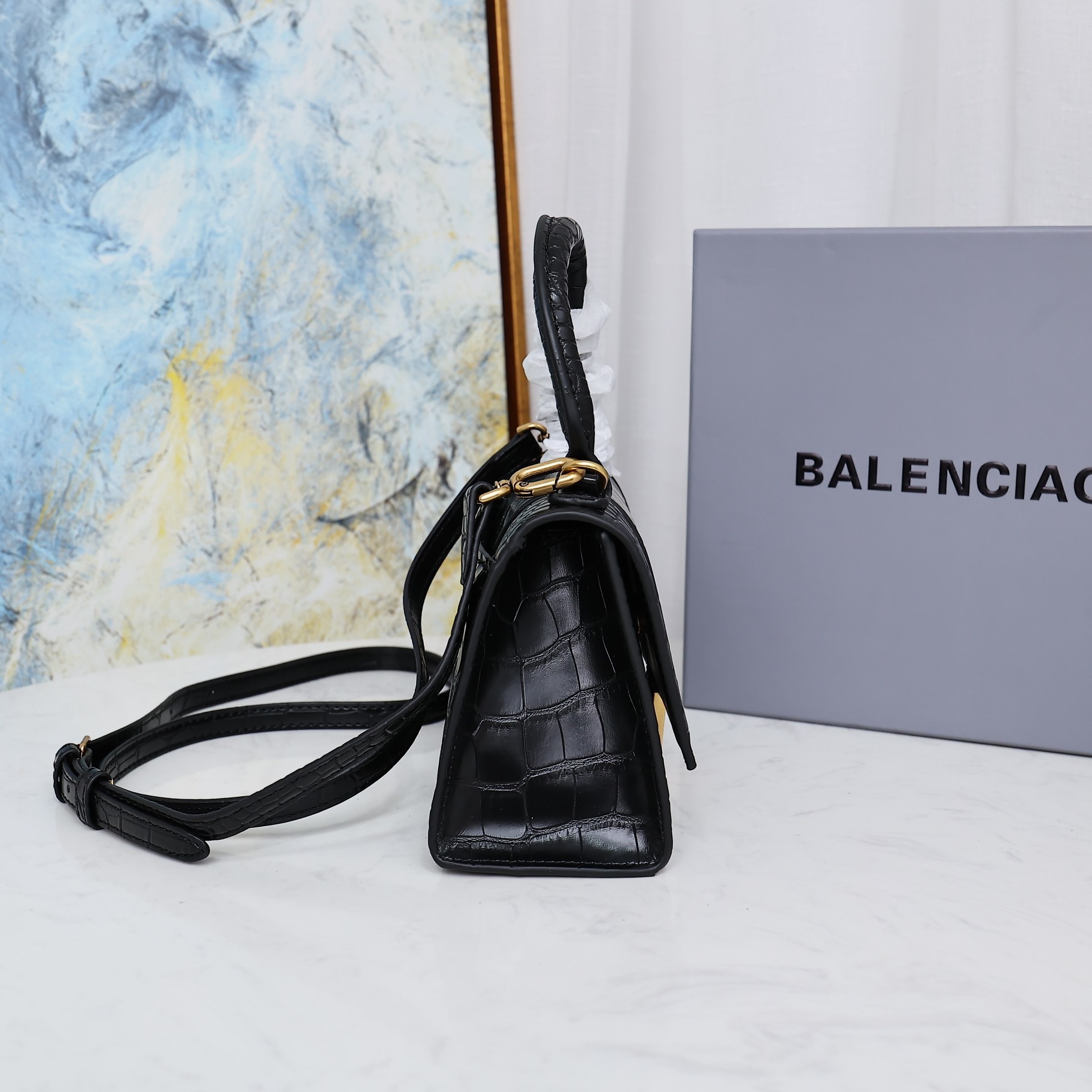 Balenciaga BB02