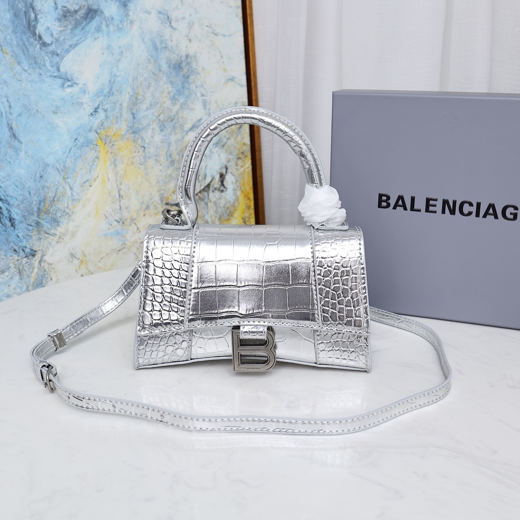 Balenciaga BB02