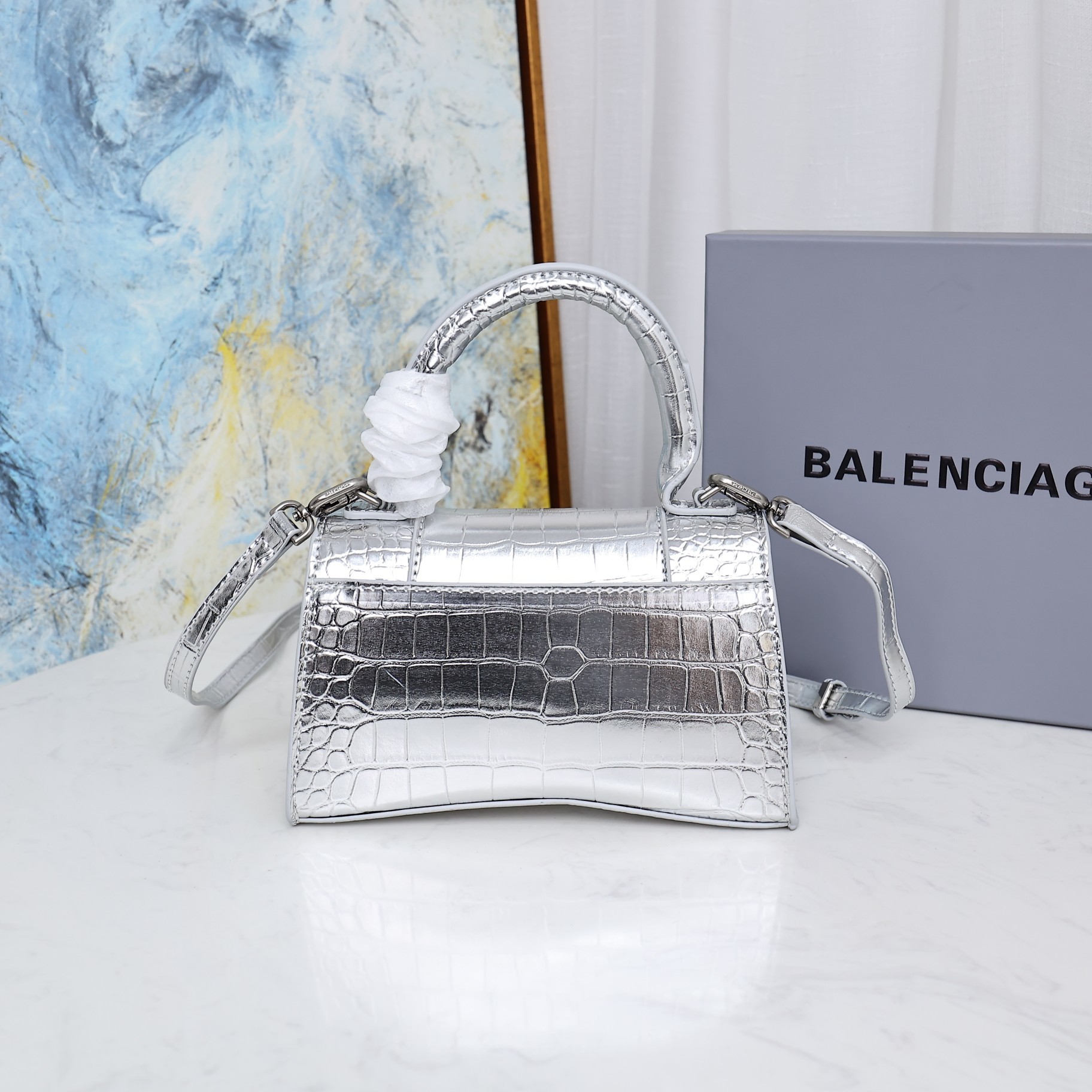 Balenciaga BB02