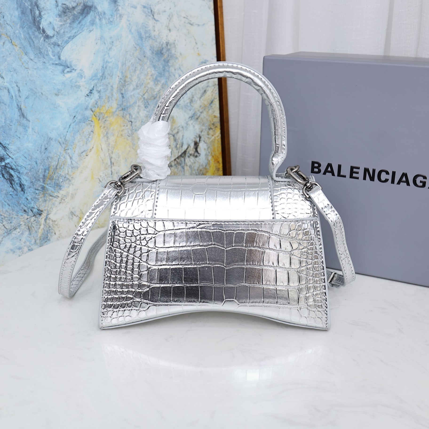 Balenciaga BB02