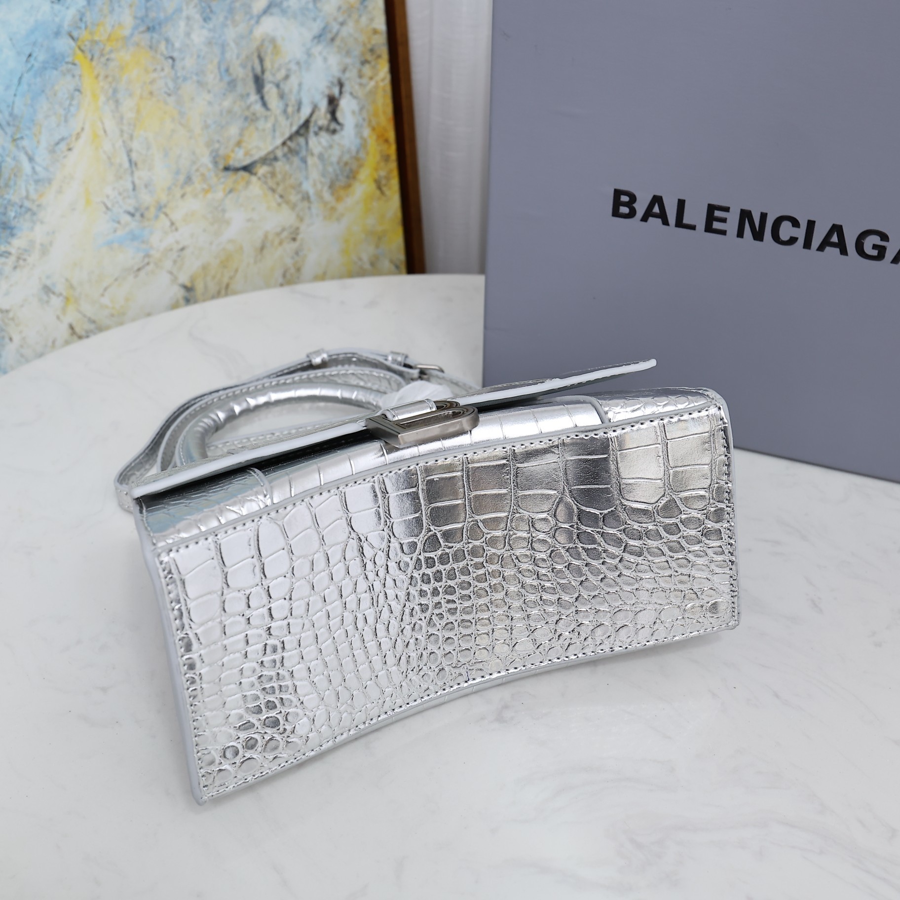 Balenciaga BB02