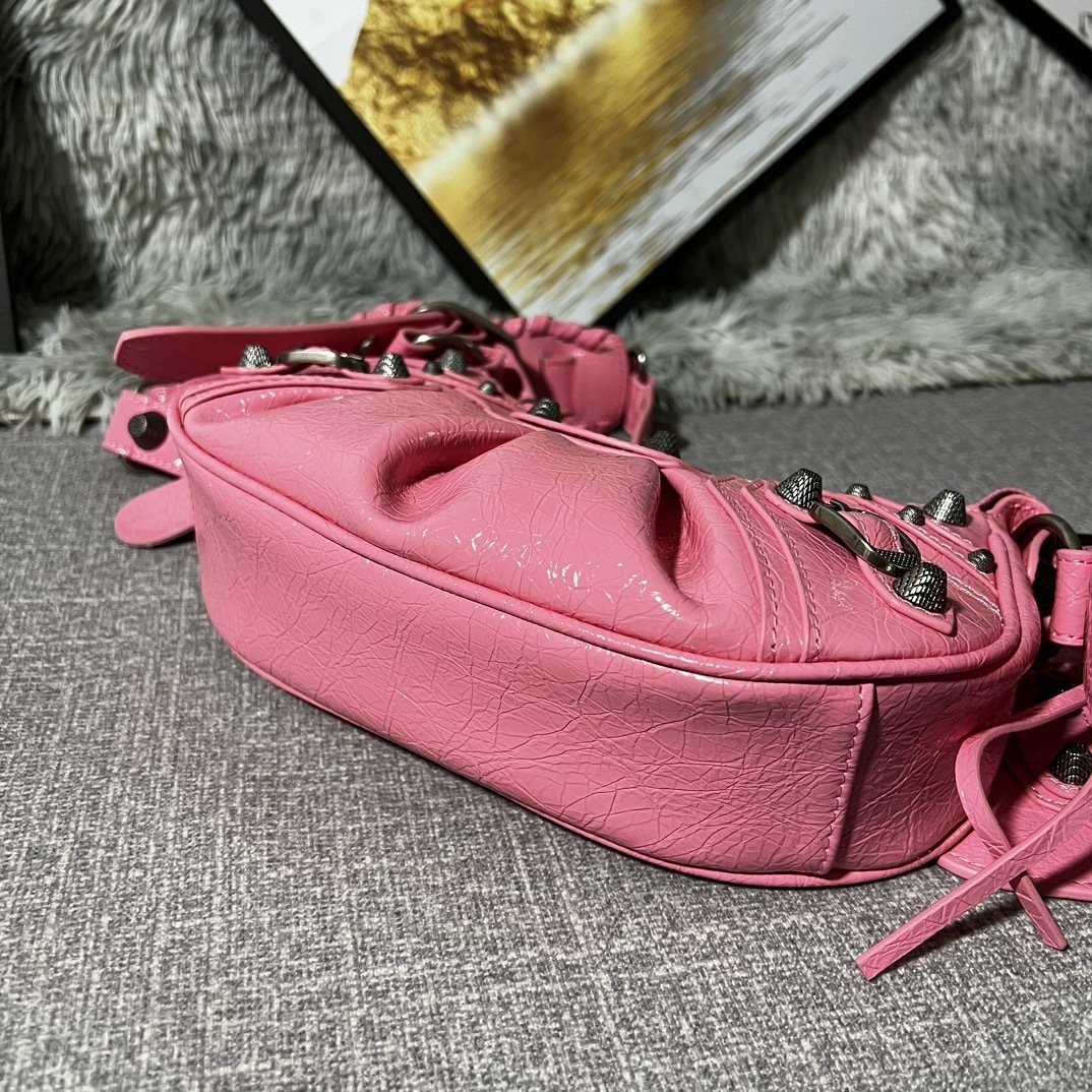 Balenciaga BB03