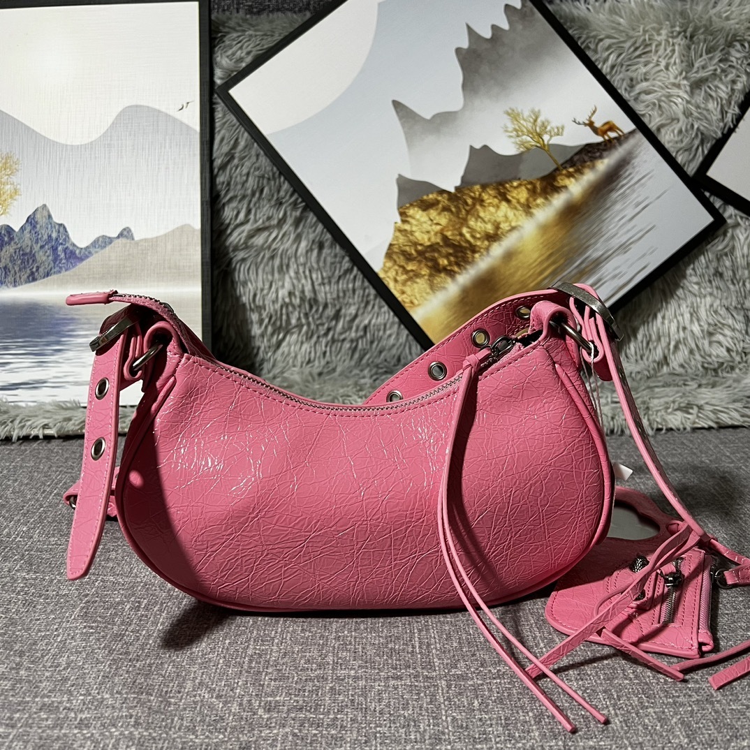Balenciaga BB03